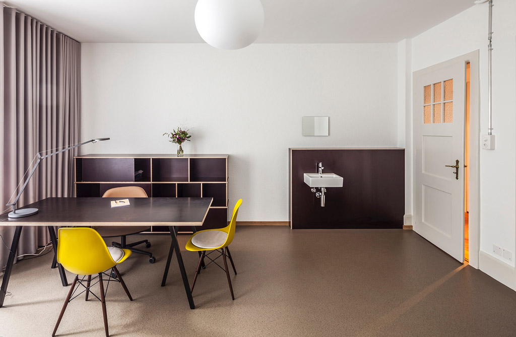 Frauenzimmer 5173